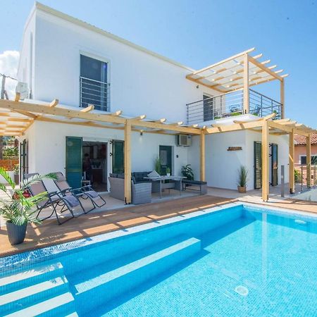 Acharavi Beach Villa Exterior photo